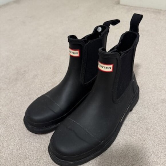 HUNTER Chelsea Boot (Black, 8) - Picture 5 of 5